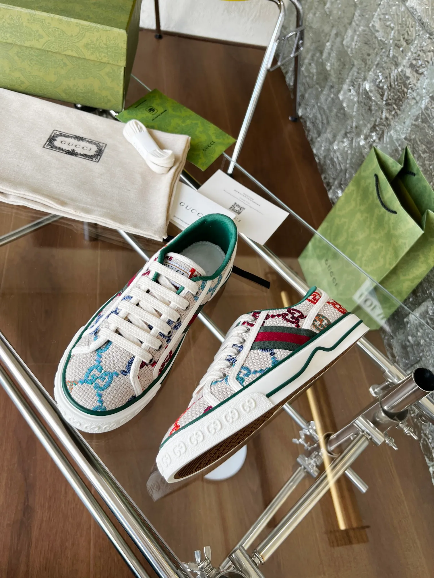 👟👟Ex-factory price 440👟👟 GUCCI new model 1977, classic LOGO material, 1:1 electric embroidery according to the original version, high version, complete package, low and highest version👟👟Ex-factory price U foam feet. T👟👟Ex-factory price U outsole, complete package! 35-44